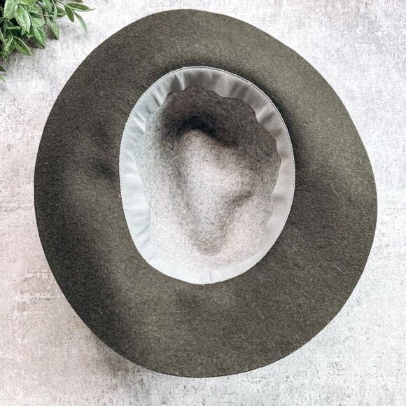 Boutique Wide Brim Felt Fedora Hat Grey and Green OS - Picture 3 of 3